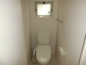 プランドールドミールB1階トイレ